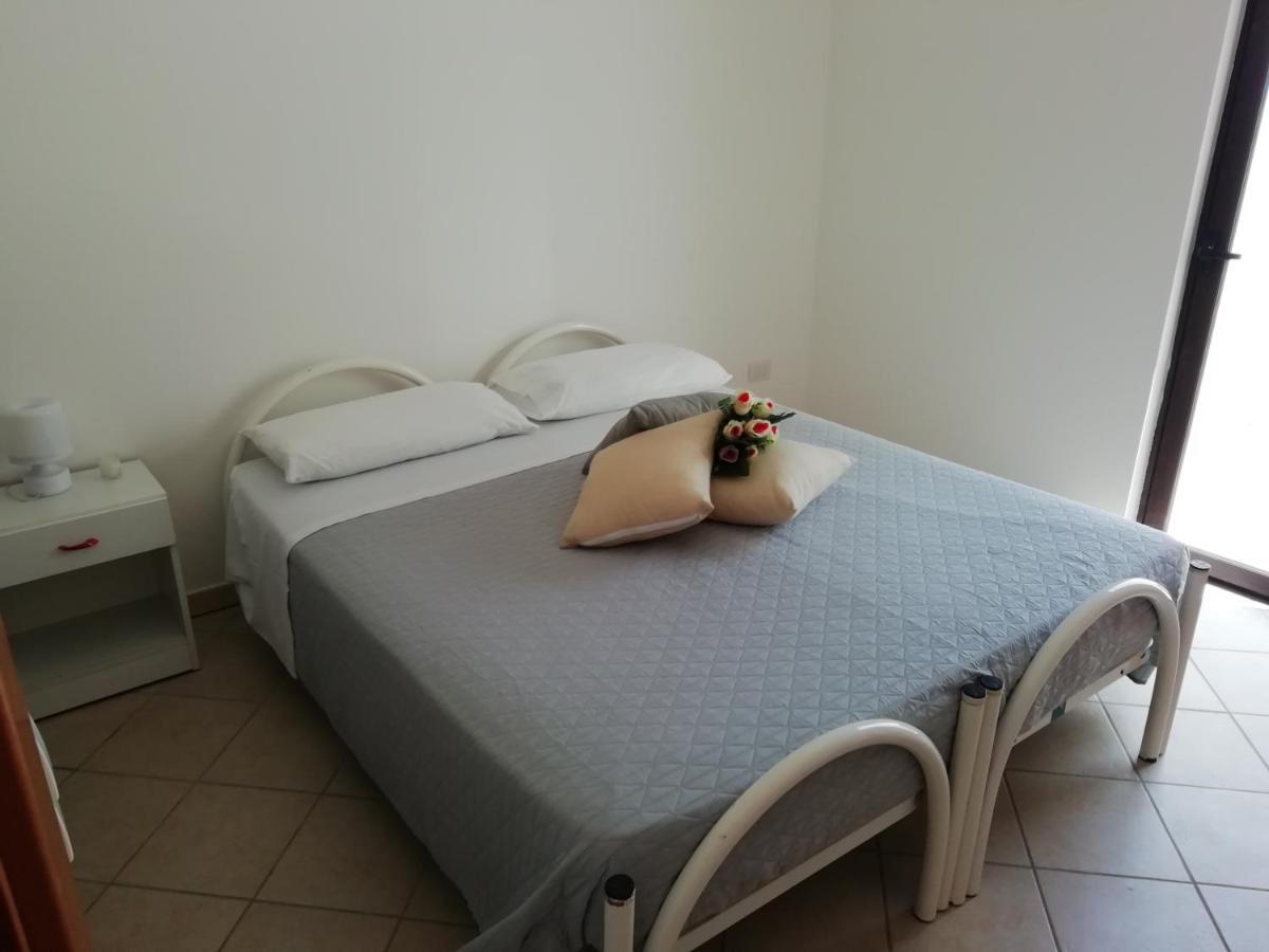 Maresalento Villetta Maria マリーナ・ディ・マンカヴェルサ エクステリア 写真