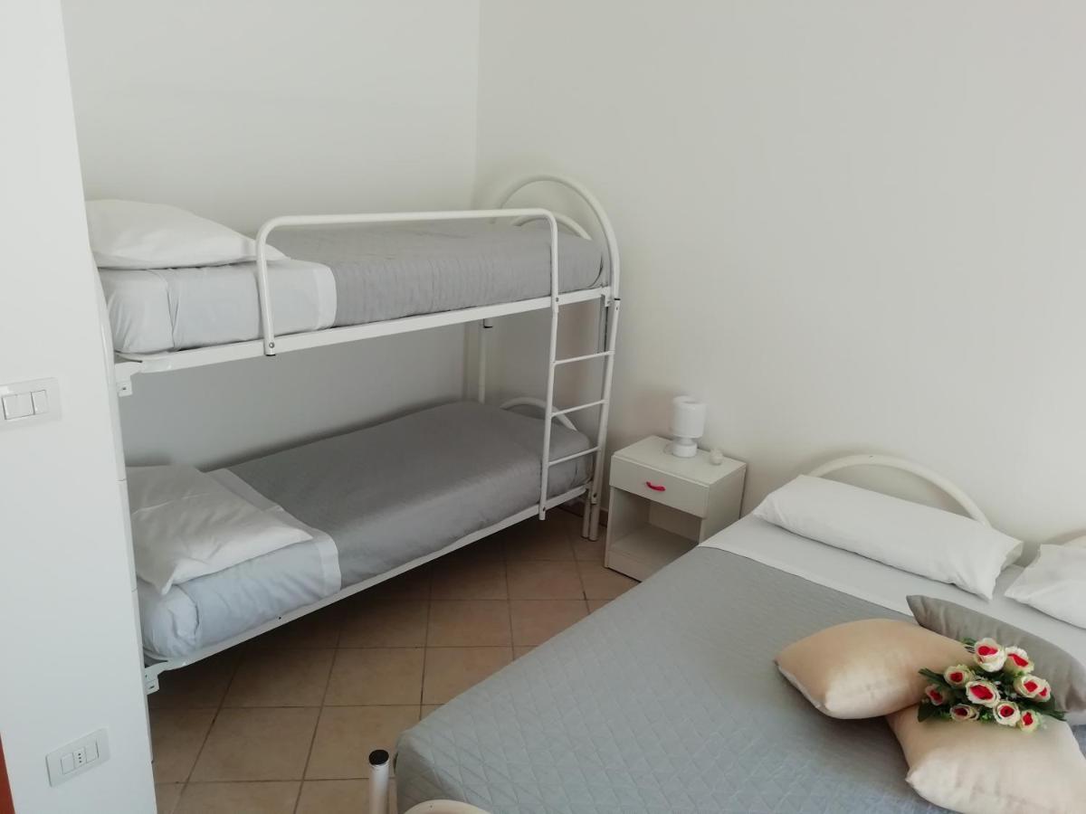 Maresalento Villetta Maria マリーナ・ディ・マンカヴェルサ エクステリア 写真