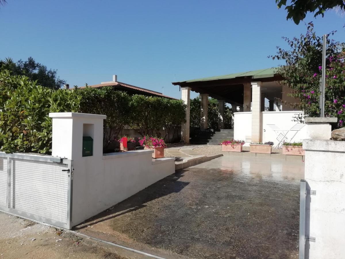 Maresalento Villetta Maria マリーナ・ディ・マンカヴェルサ エクステリア 写真